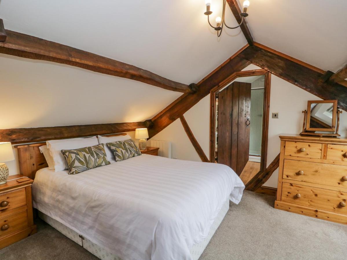 Вилла Ewedale Farm Улверстон Экстерьер фото